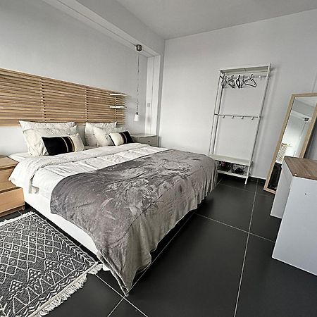 Home Away One Bedroom Apartment In Nicosia Kültér fotó