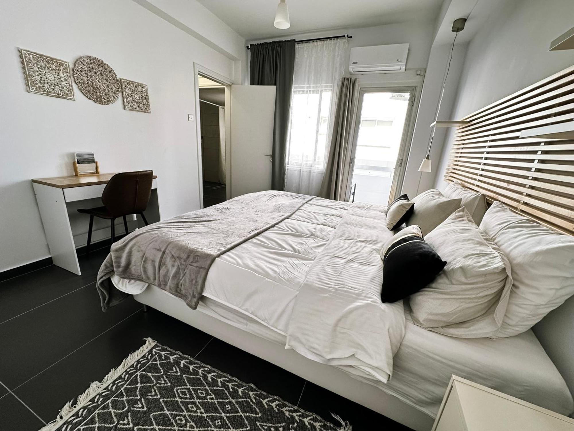Home Away One Bedroom Apartment In Nicosia Kültér fotó